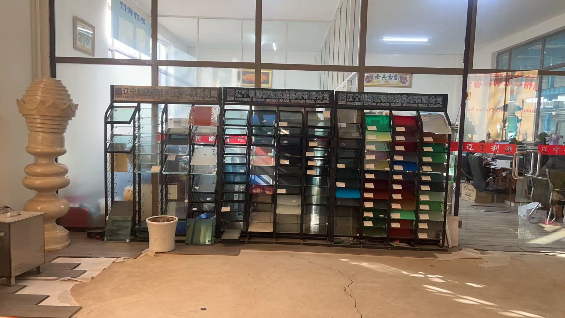 云浮市工程玻璃批量采购家用玻璃 - 方案